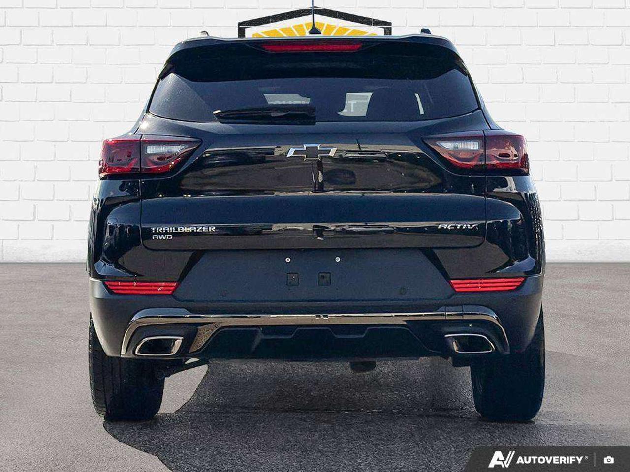 2024 Chevrolet TrailBlazer ACTIV | Heated Mirrors | Back-Up Camera Photo