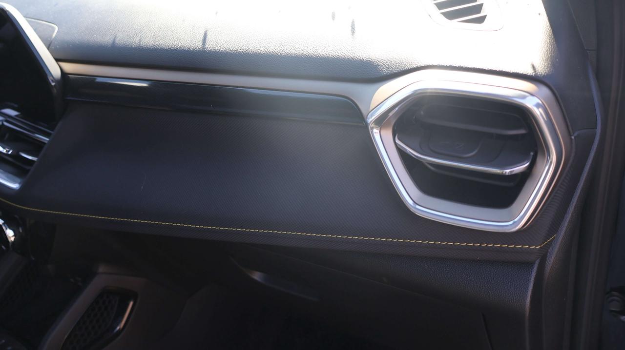 2024 Chevrolet TrailBlazer ACTIV | Heated Mirrors | Back-Up Camera Photo