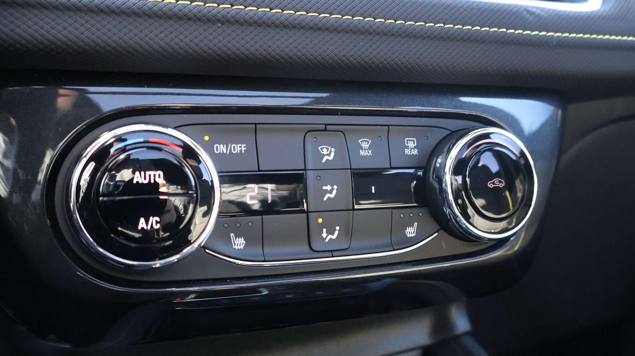 2024 Chevrolet TrailBlazer ACTIV | Heated Mirrors | Back-Up Camera Photo