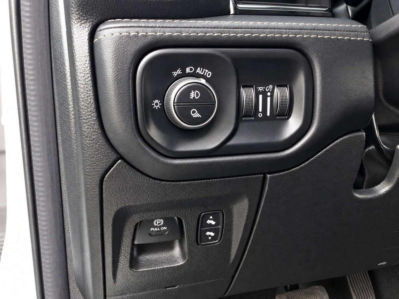 2022 RAM 1500 Limited Night V8 | Level 1 | Tow Pkg | Igla | 4X4 Photo