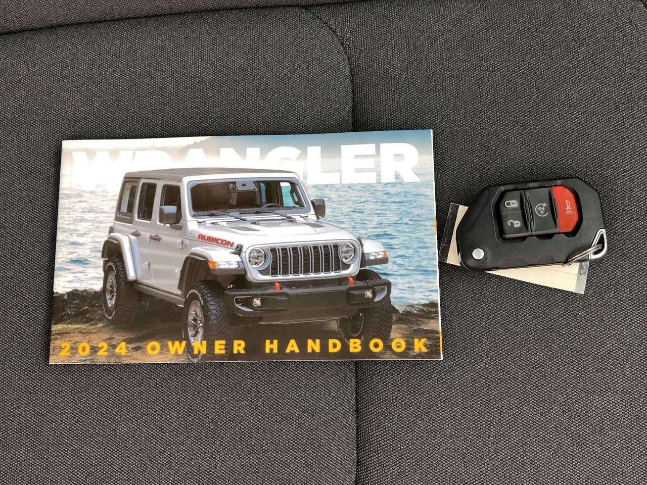 2024 Jeep Wrangler Sahara | Heated Cloth | LED | Alpine NAV | 4X4 Photo