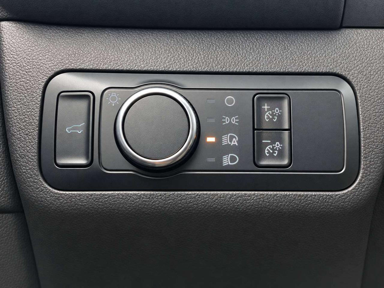 2024 Ford Escape Active | Heated Cloth Seats | Tech Pkg | FWD Photo
