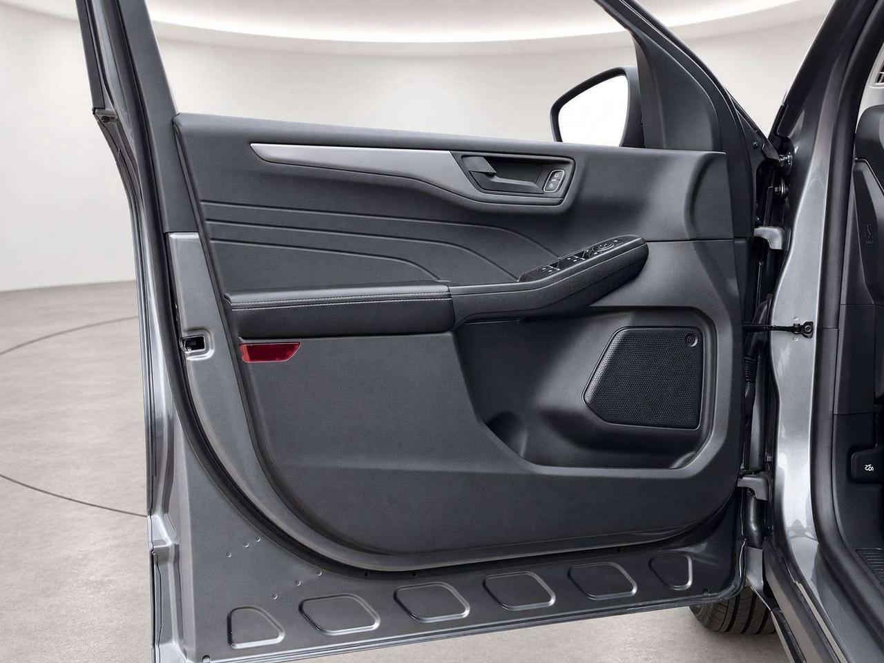 2024 Ford Escape Active | Heated Cloth Seats | Tech Pkg | FWD Photo