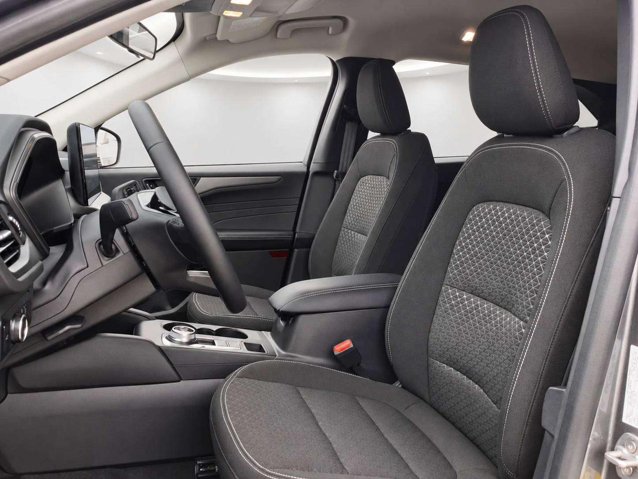 2024 Ford Escape Active | Heated Cloth Seats | Tech Pkg | FWD Photo