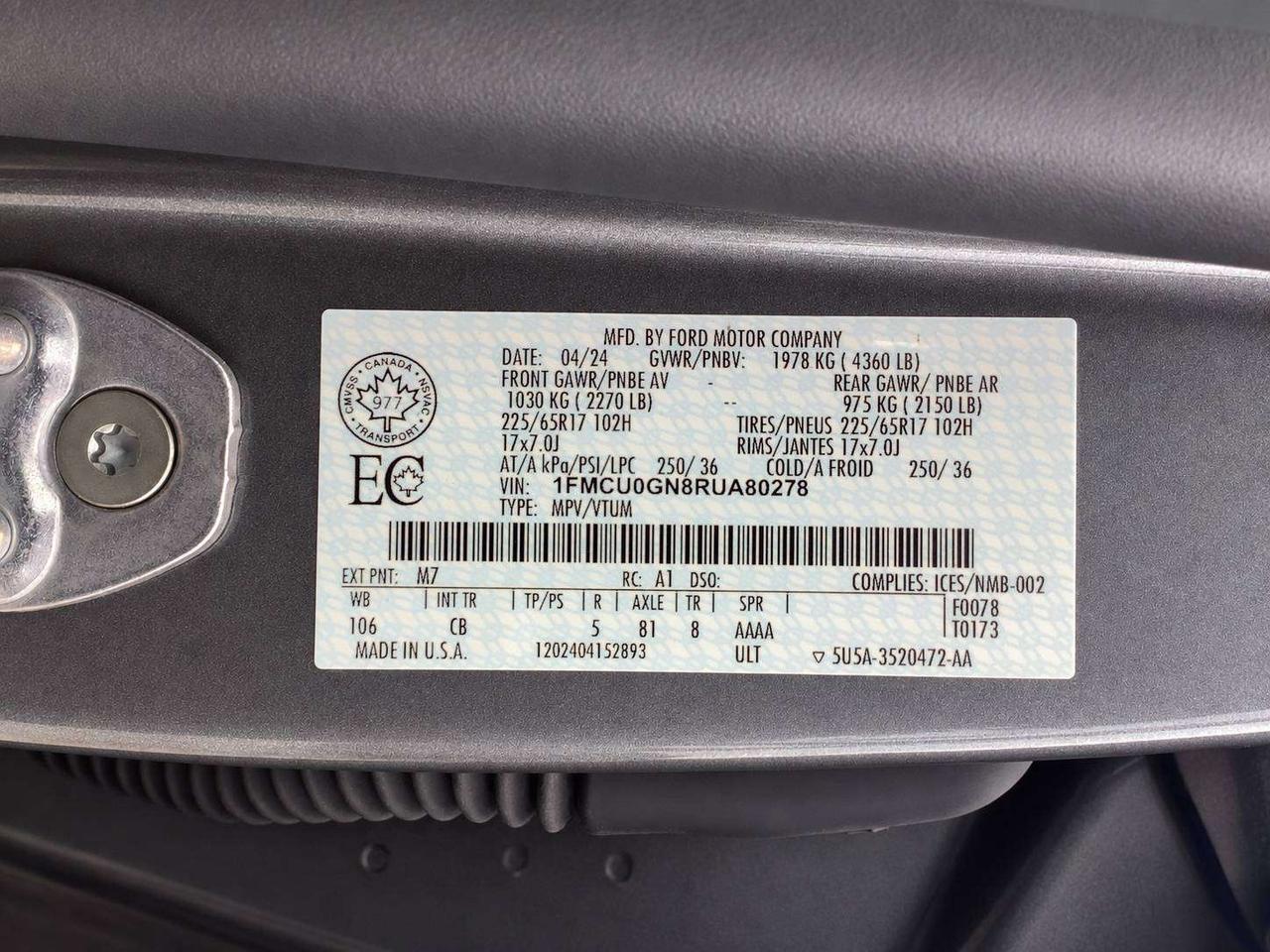 2024 Ford Escape Active | Heated Cloth Seats | Tech Pkg | FWD Photo