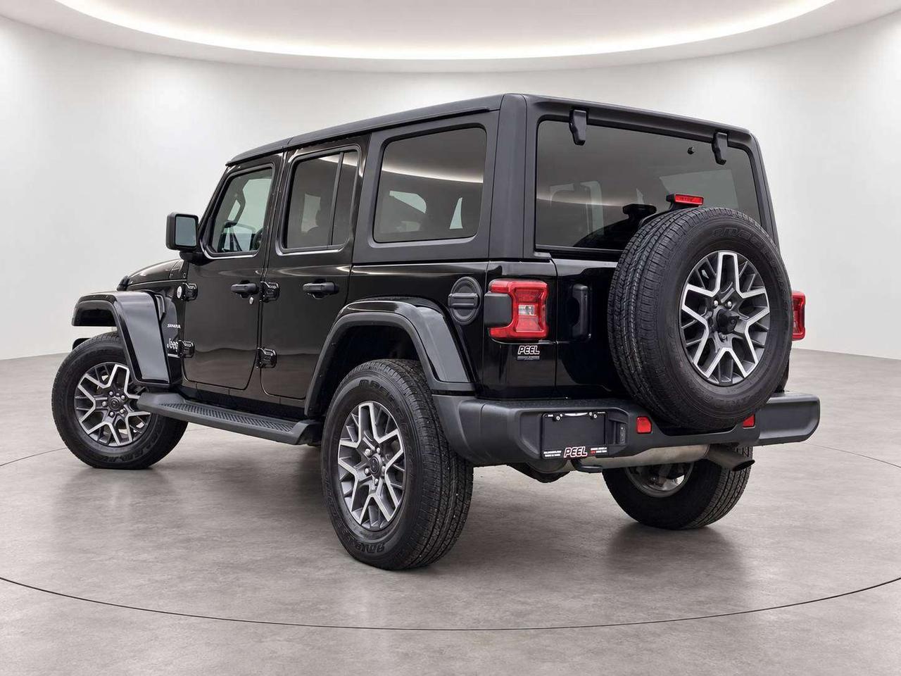 2024 Jeep Wrangler Sahara 4Dr | Heated Leather | Side Steps | 4X4 Photo3