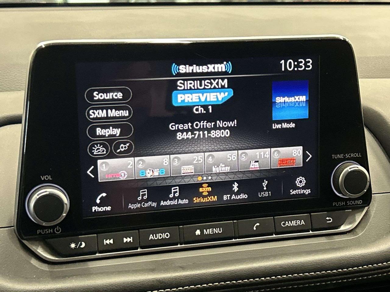 2025 Nissan Rogue SV AWD | PANO ROOF | HTD SEATS | CARPLAY | ALLOYS Photo4
