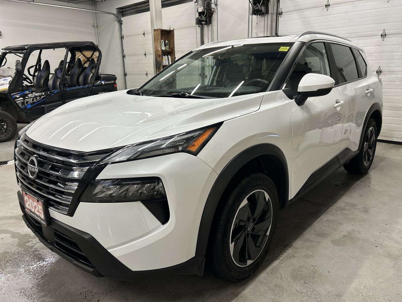 2025 Nissan Rogue SV AWD | PANO ROOF | HTD SEATS | CARPLAY | ALLOYS Photo