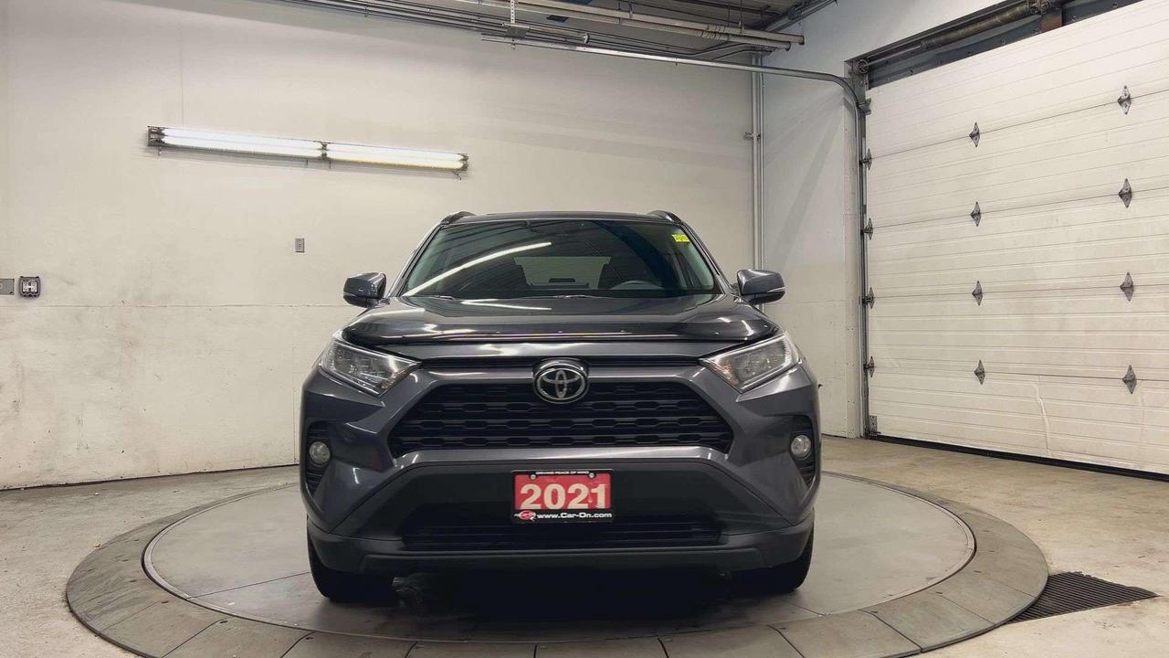 2021 Toyota RAV4 XLE PREMIUM AWD | LEATHER | SUNROOF | CARPLAY Photo3