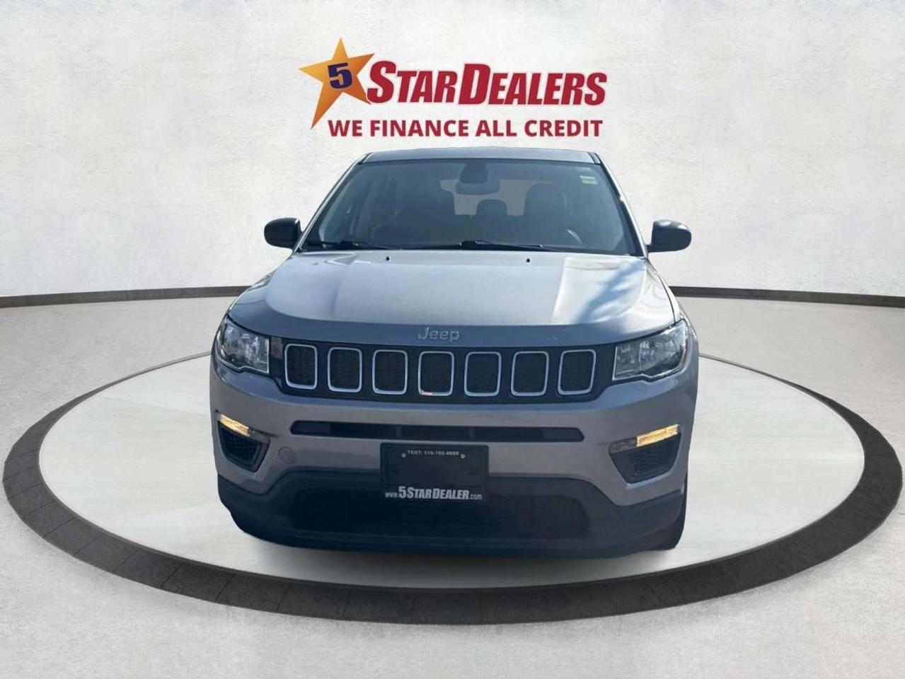 2019 Jeep Compass CLEAN! MUST SEE!  WE FINANCE ALL CREDIT! APPLY NOW Photo1