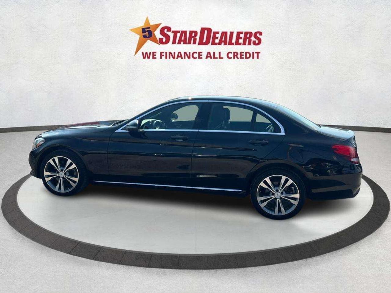 2017 Mercedes-Benz C-Class CERTIFIED C 300 VERY LOW KM  MINT! WE FINANCE ALL! Photo3