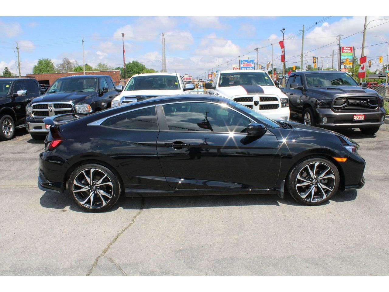 2019 Honda Civic NAV SUNROOF R-CAM LOADED! WE FINANCE ALL CREDIT! Photo4