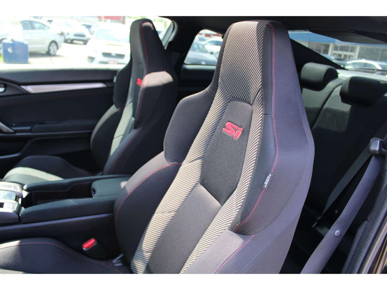 2019 Honda Civic NAV SUNROOF R-CAM LOADED! WE FINANCE ALL CREDIT! Photo