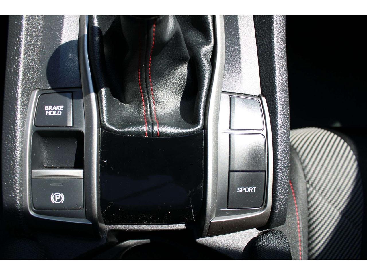 2019 Honda Civic NAV SUNROOF R-CAM LOADED! WE FINANCE ALL CREDIT! Photo