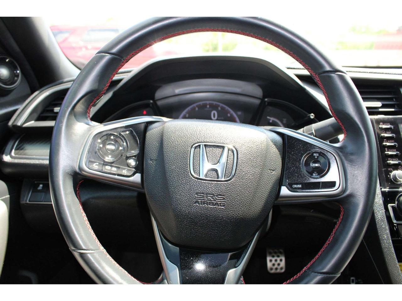 2019 Honda Civic NAV SUNROOF R-CAM LOADED! WE FINANCE ALL CREDIT! Photo
