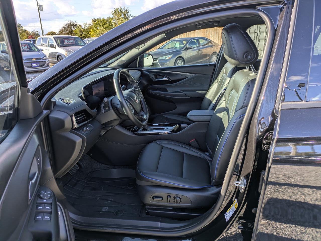 2024 Buick Envista FWD 4dr Sport Touring Photo