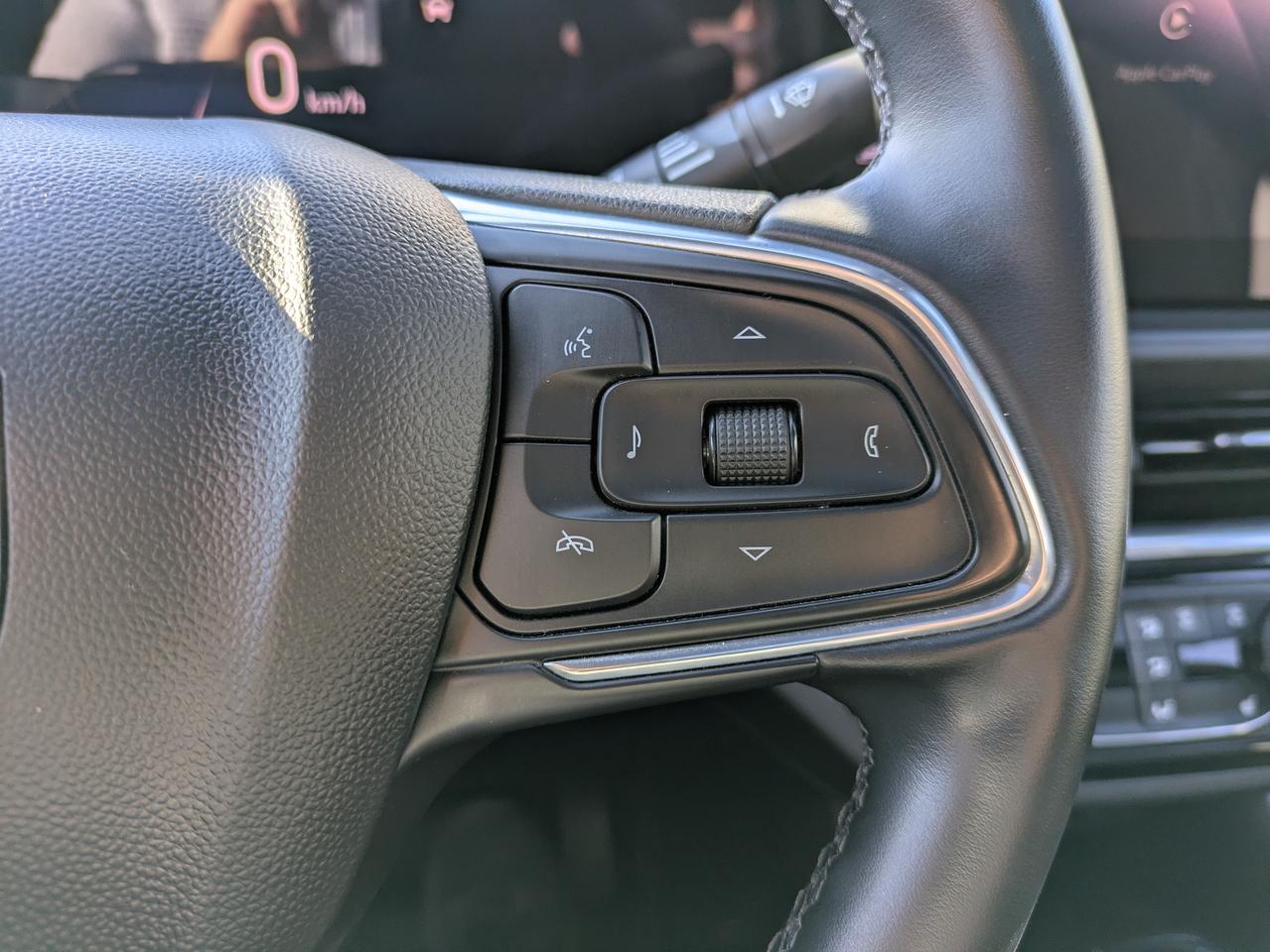 2024 Buick Envista FWD 4dr Sport Touring Photo