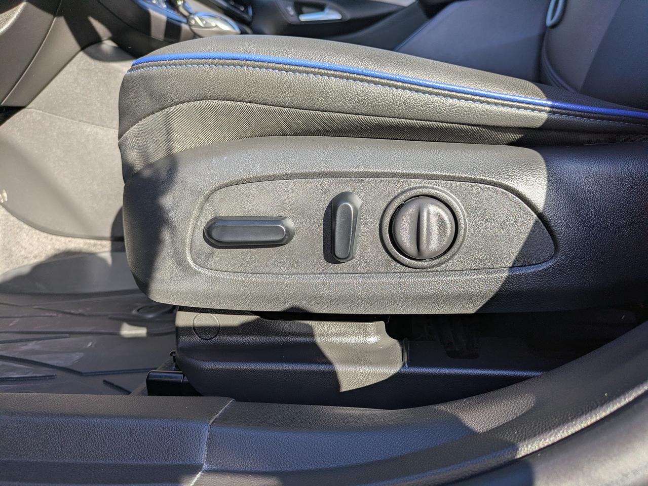 2024 Buick Envista FWD 4dr Sport Touring Photo