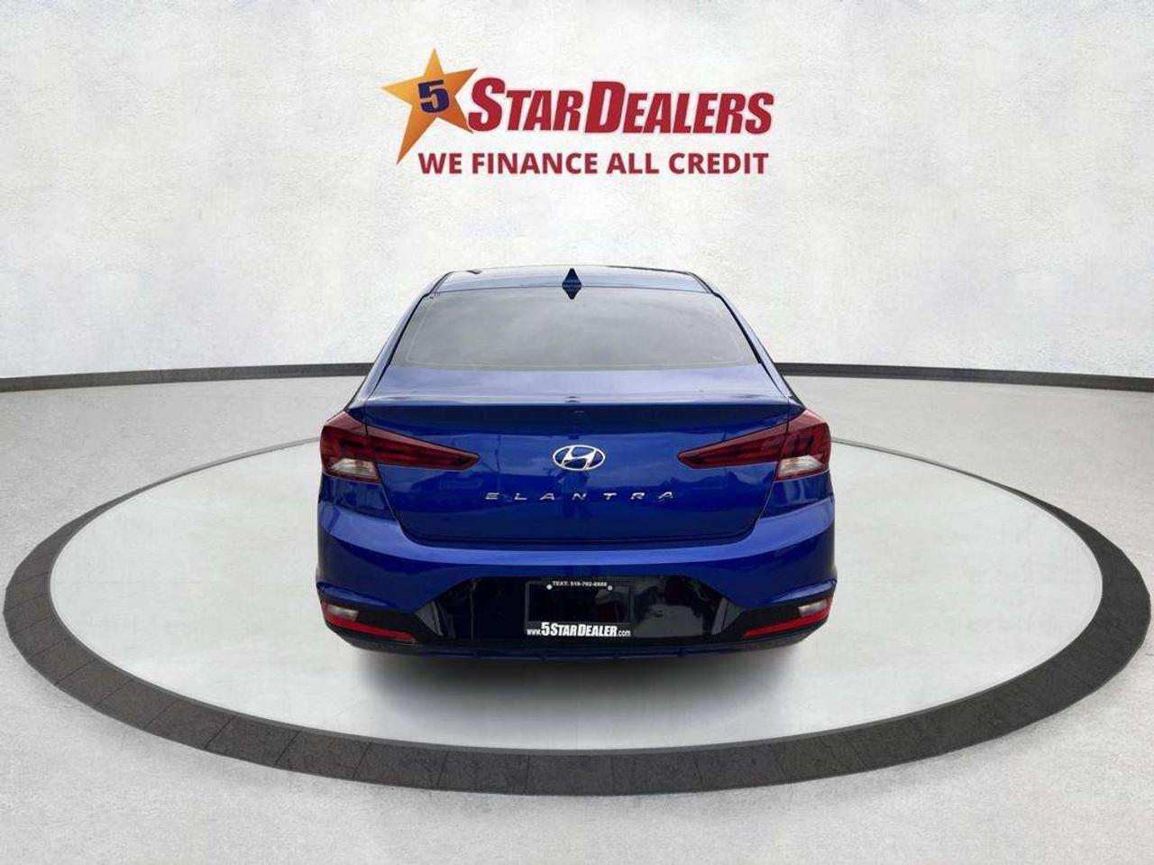 2020 Hyundai Elantra Luxury LEATHER SUNROOF MINT WE FINANCE ALL CREDIT Photo