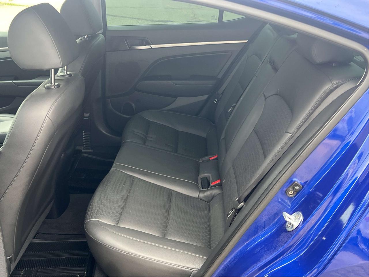 2020 Hyundai Elantra Luxury LEATHER SUNROOF MINT WE FINANCE ALL CREDIT Photo