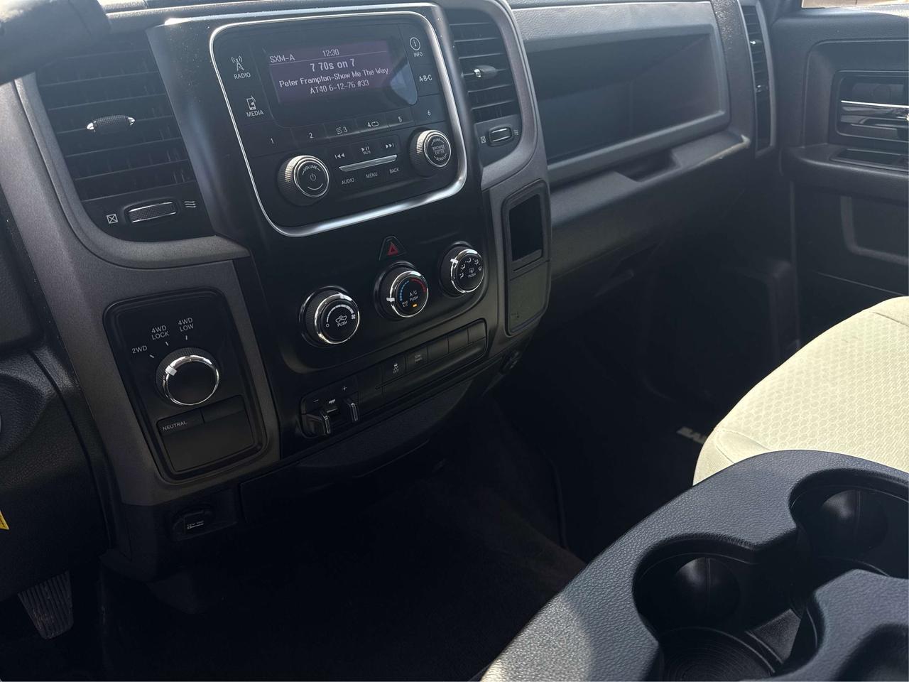 2016 RAM 1500 CERTIFIED  WE FINANCE ALL CREDIT! APPLY NOW Photo