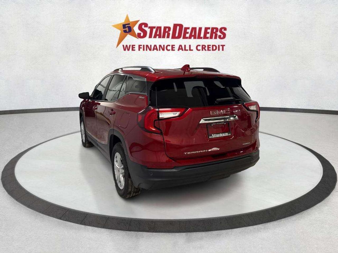 2022 GMC Terrain SEL/AWD/ROADREADY/LOW KM/WE FINANCE ALL CREDIT! Photo
