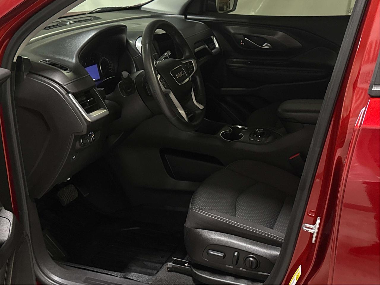 2022 GMC Terrain SEL/AWD/ROADREADY/LOW KM/WE FINANCE ALL CREDIT! Photo