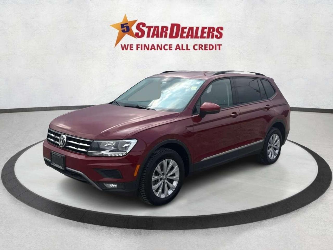 2018 Volkswagen Tiguan CERTIFIED  NAV VERY CLEAN  WE FINANCE ALL CREDIT! Photo2