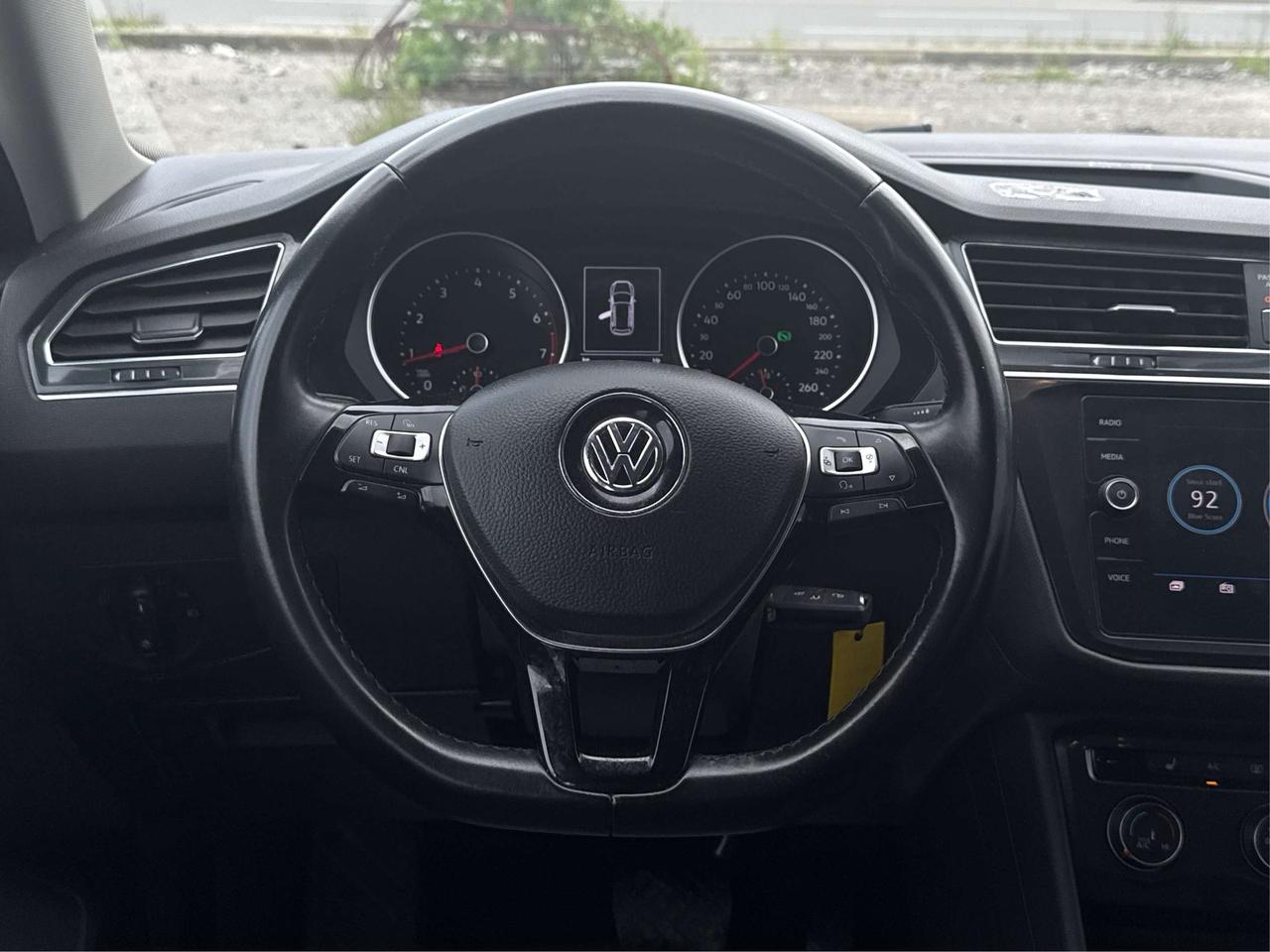 2018 Volkswagen Tiguan CERTIFIED  NAV VERY CLEAN  WE FINANCE ALL CREDIT! Photo