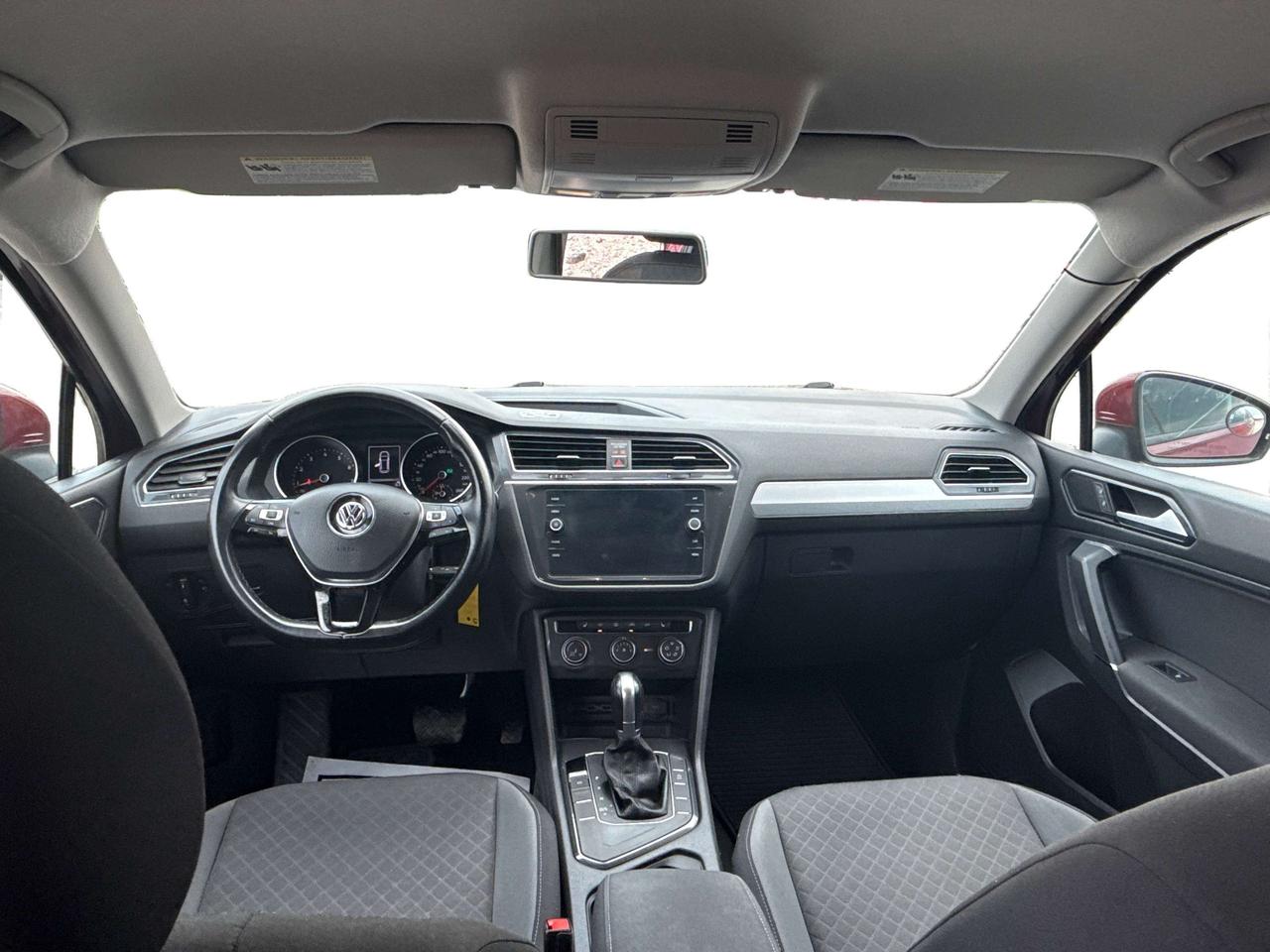 2018 Volkswagen Tiguan CERTIFIED  NAV VERY CLEAN  WE FINANCE ALL CREDIT! Photo