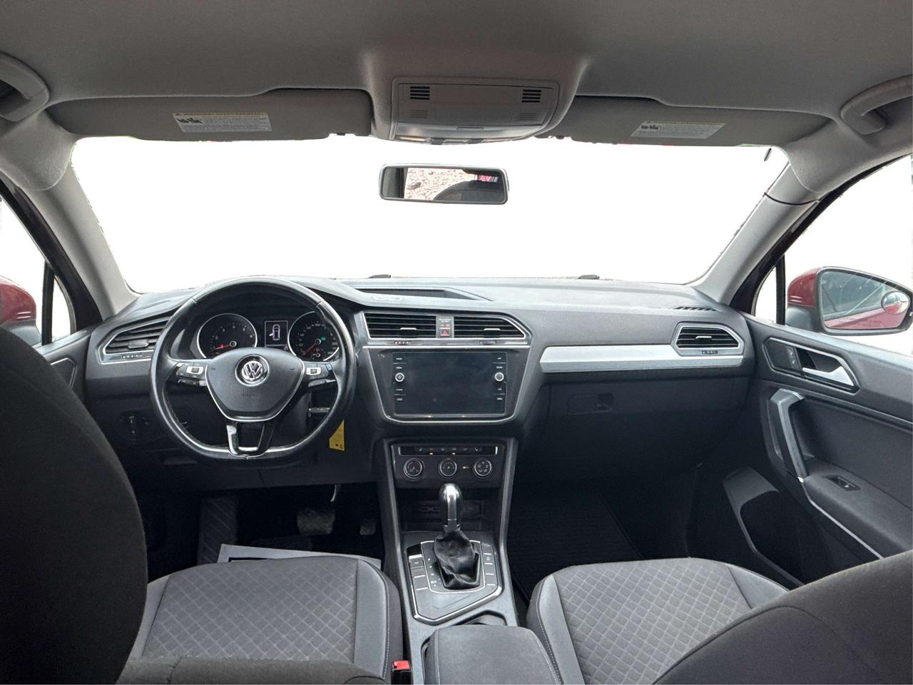 2018 Volkswagen Tiguan CERTIFIED  NAV VERY CLEAN  WE FINANCE ALL CREDIT! Photo