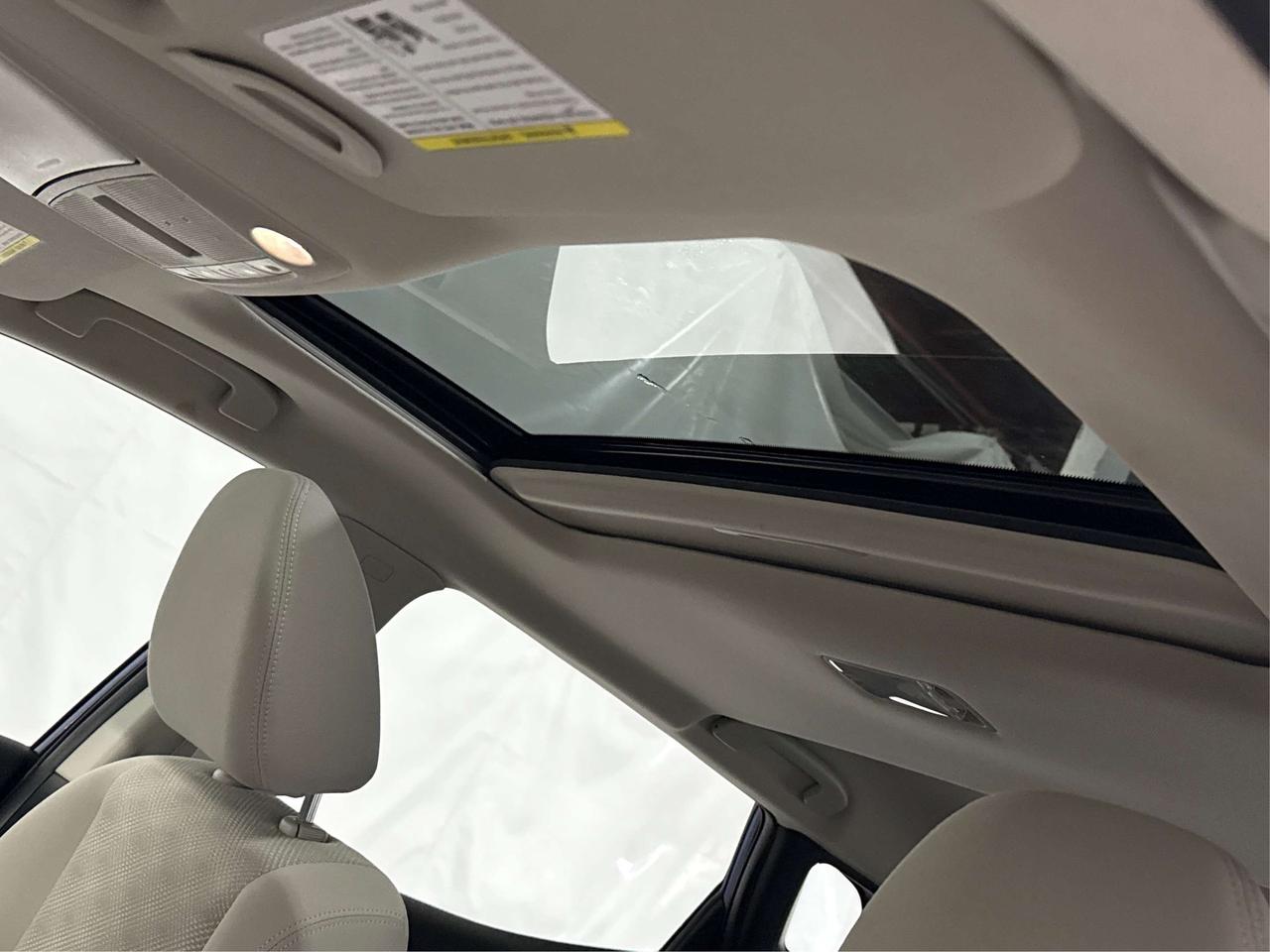 2020 Nissan Qashqai SV SUNROOF HEATD SEAT LOW KM WE FINANCE ALL CREDIT Photo