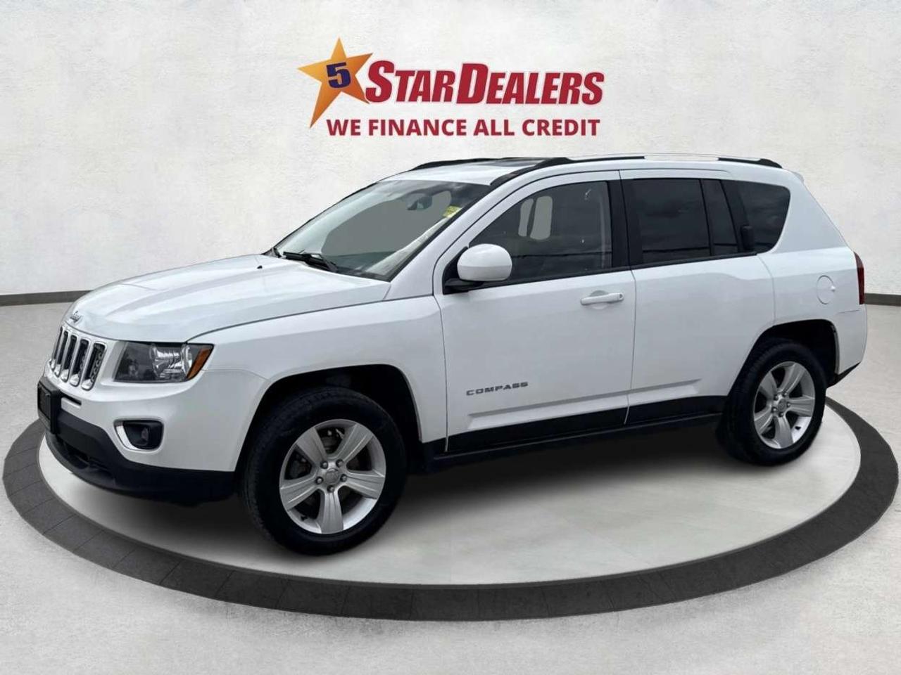 2017 Jeep Compass AWD LEATHER SUNROOF LOADED! WE FINANCE ALL CREDIT! Photo2