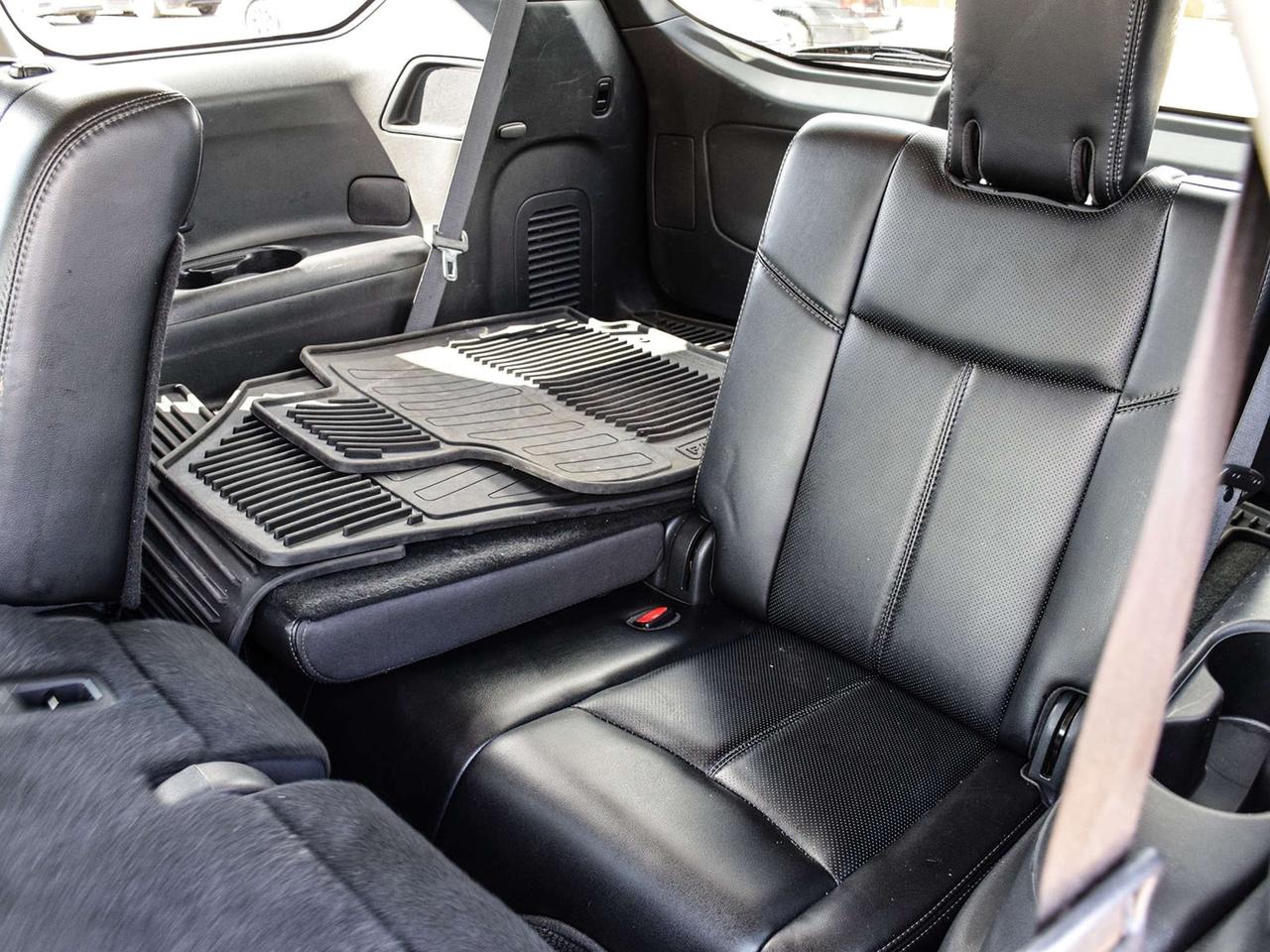 2017 Nissan Pathfinder Platinum DVD NAV LEATHR ROOF WE FINANCE ALL CREDIT Photo