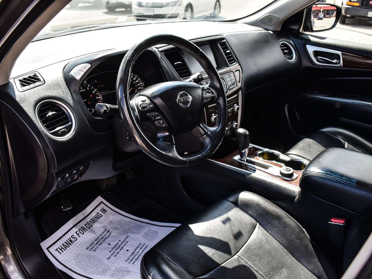 2017 Nissan Pathfinder Platinum DVD NAV LEATHR ROOF WE FINANCE ALL CREDIT Photo