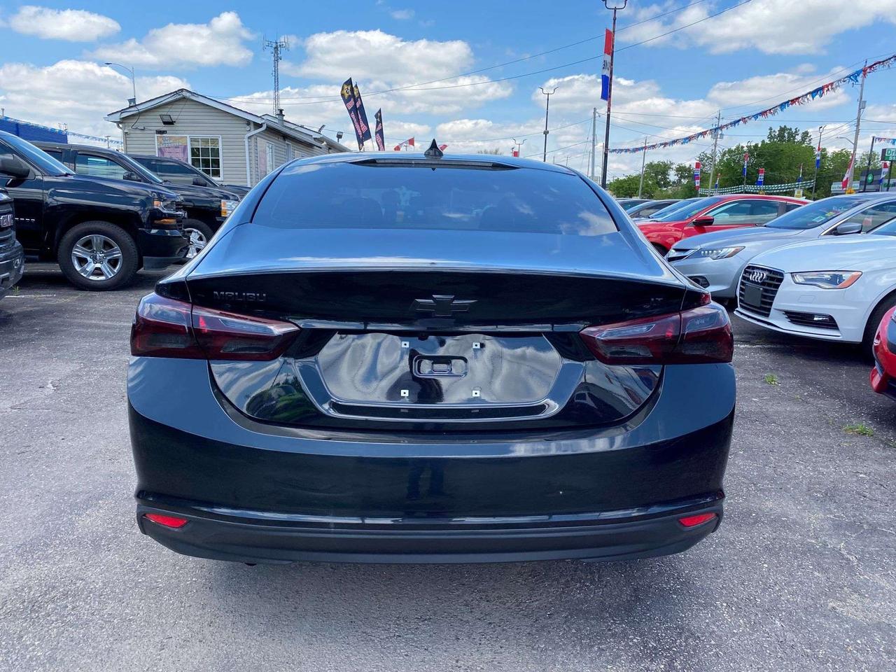 2019 Chevrolet Malibu LT/BLACKEDOUT/ROADREADY/MINT/WE FINANCE ALL CREDIT Photo