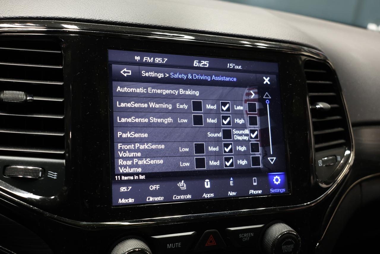 2021 Jeep Grand Cherokee Limited X - HIGHLY OPTIONED|PANO|NAVI|CAMERA Photo