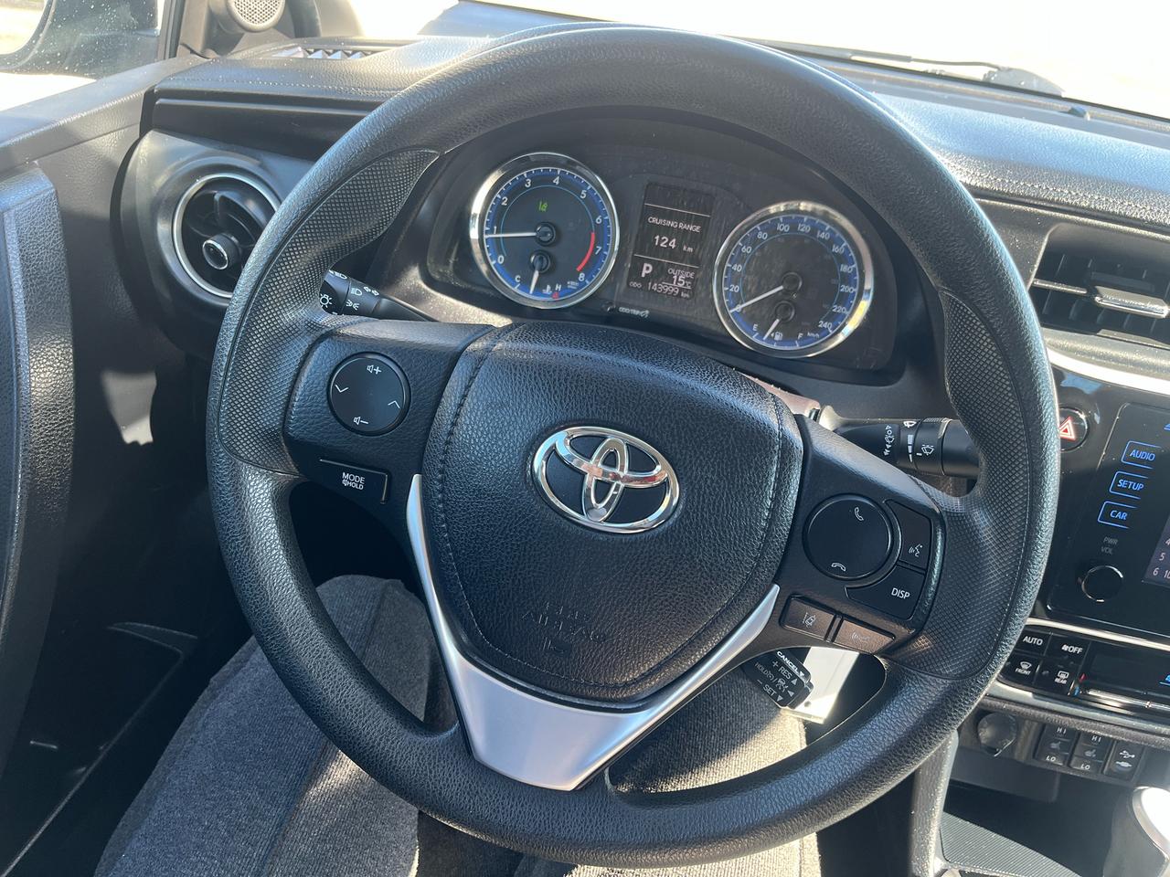 2018 Toyota Corolla LE CVT Photo