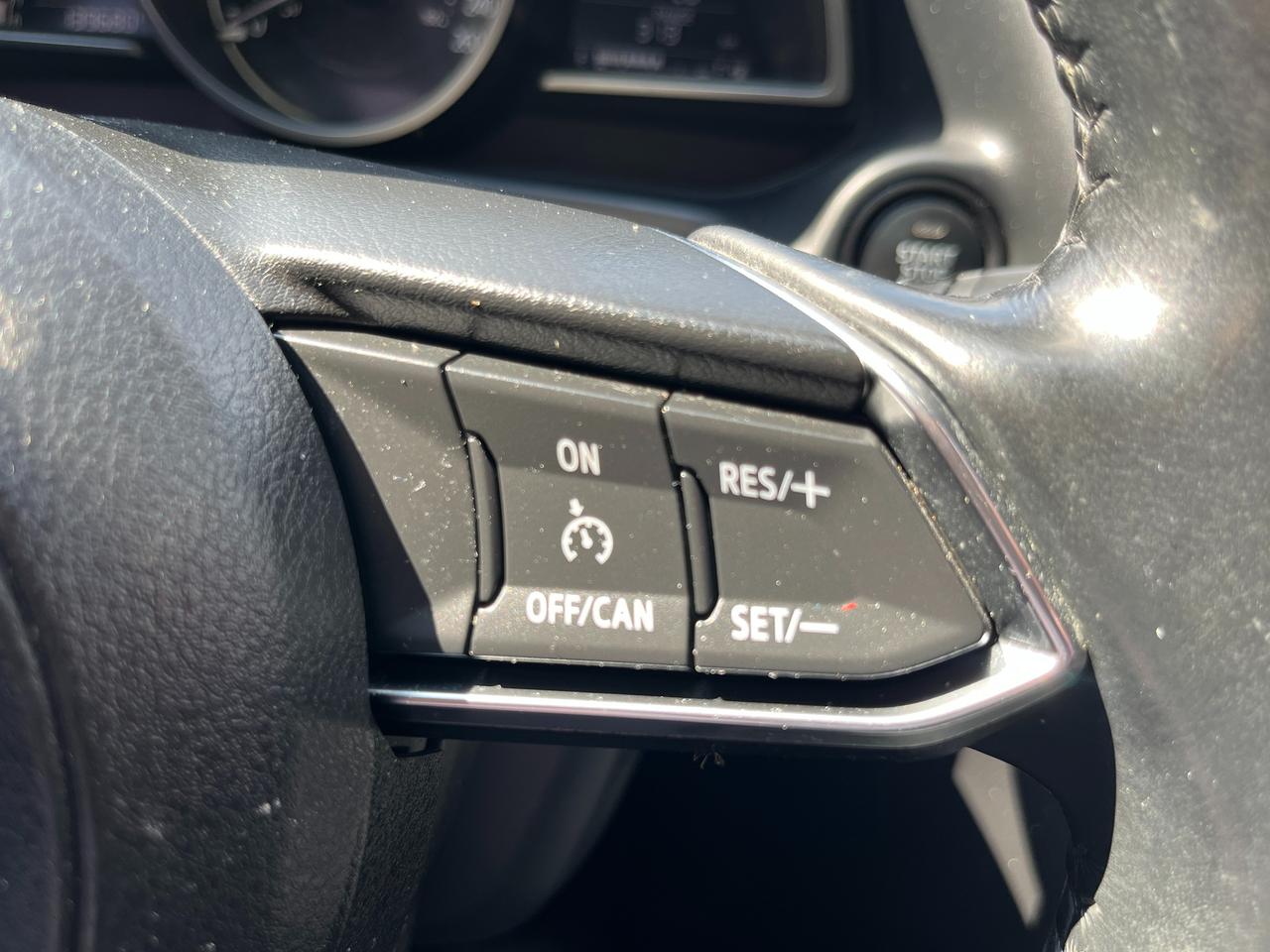 2018 Mazda MAZDA3 SE Auto Photo