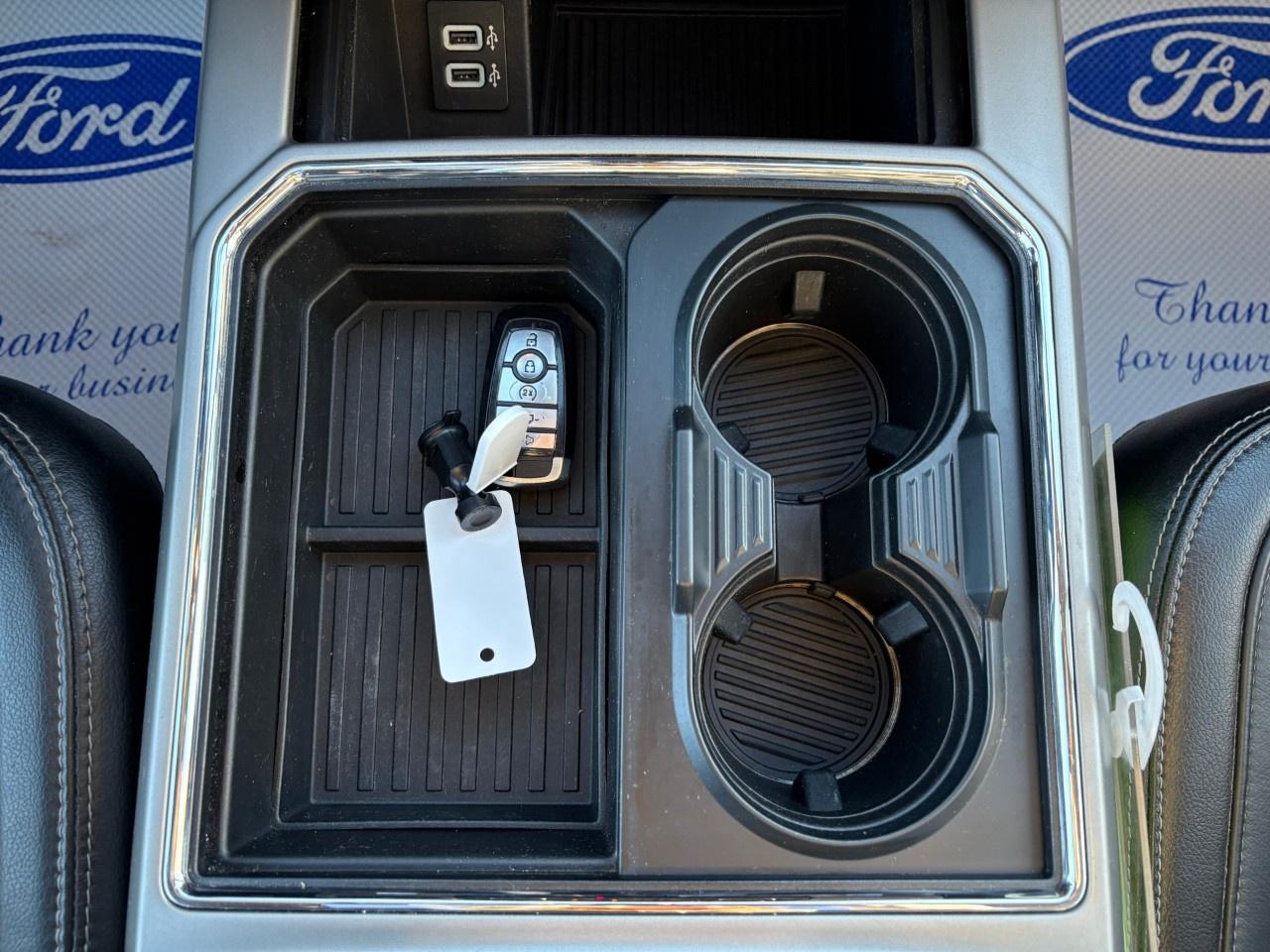2019 Ford F-250 Super Duty SRW LARIAT 4WD SuperCab 6.75' Box Photo