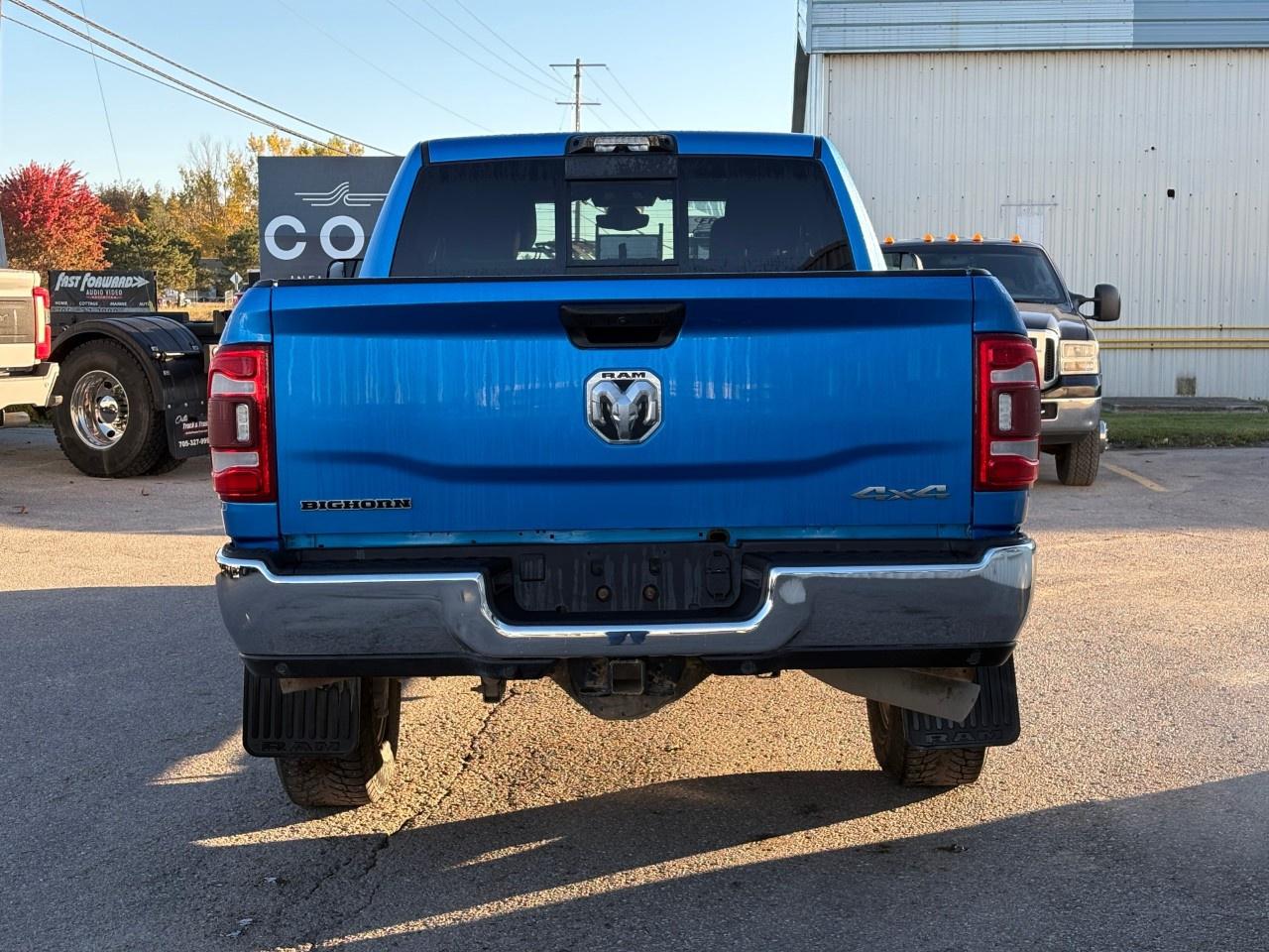 2022 RAM 3500 Big Horn 4x4 Crew Cab 6'4" Box Photo