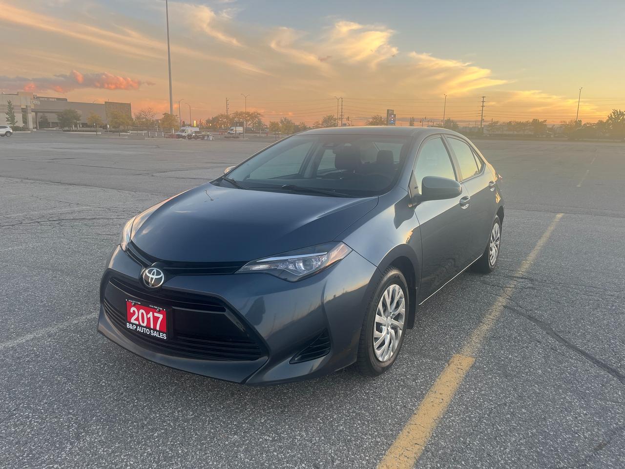 2017 Toyota Corolla 4dr Sdn CVT LE Photo