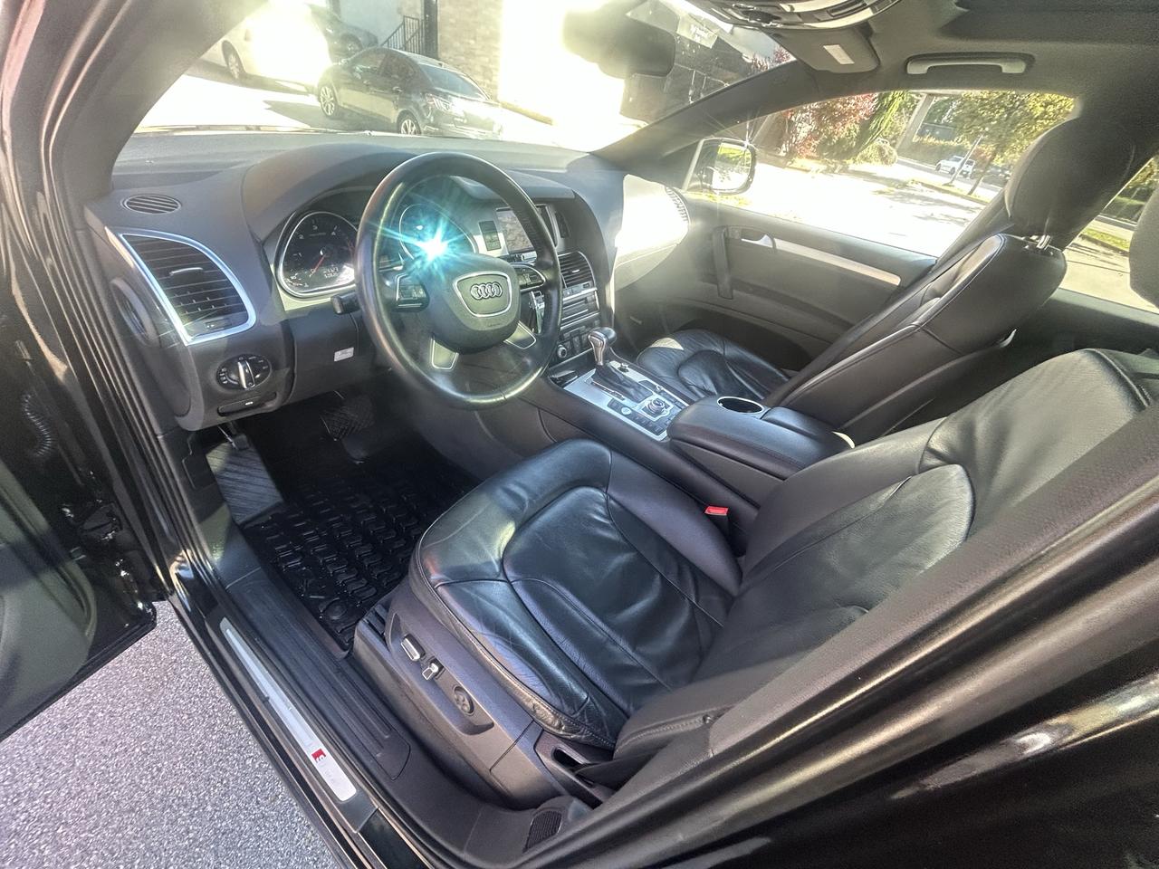 2015 Audi Q7 3.0L TDI Vorsprung Edition Photo