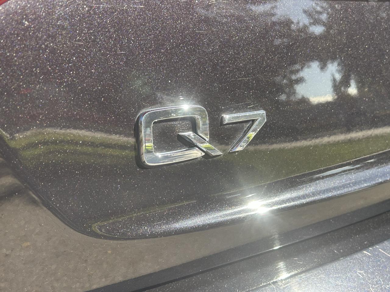 2015 Audi Q7 3.0L TDI Vorsprung Edition Photo