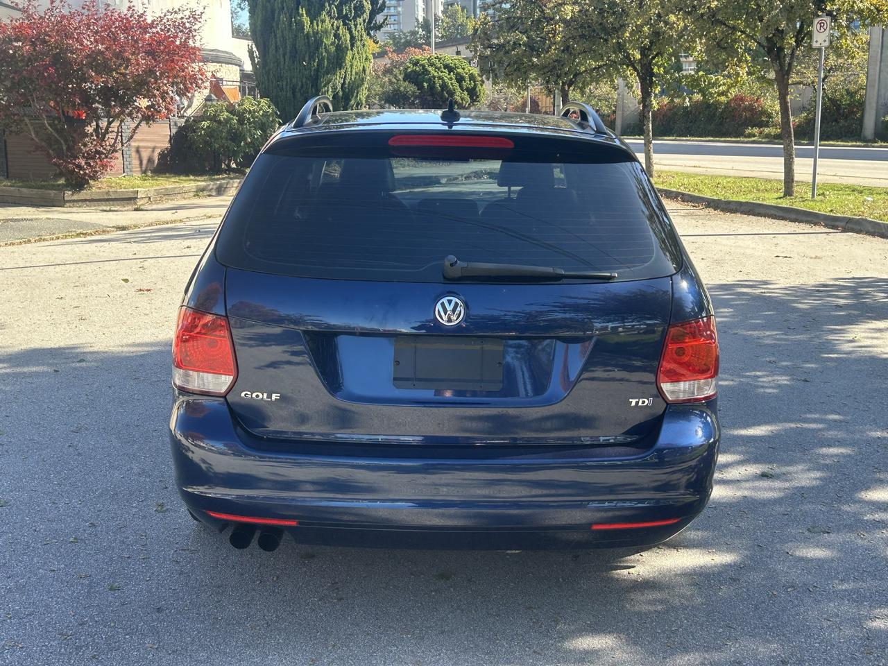 2014 Volkswagen Golf Wagon HIGHLINE - Photo #7