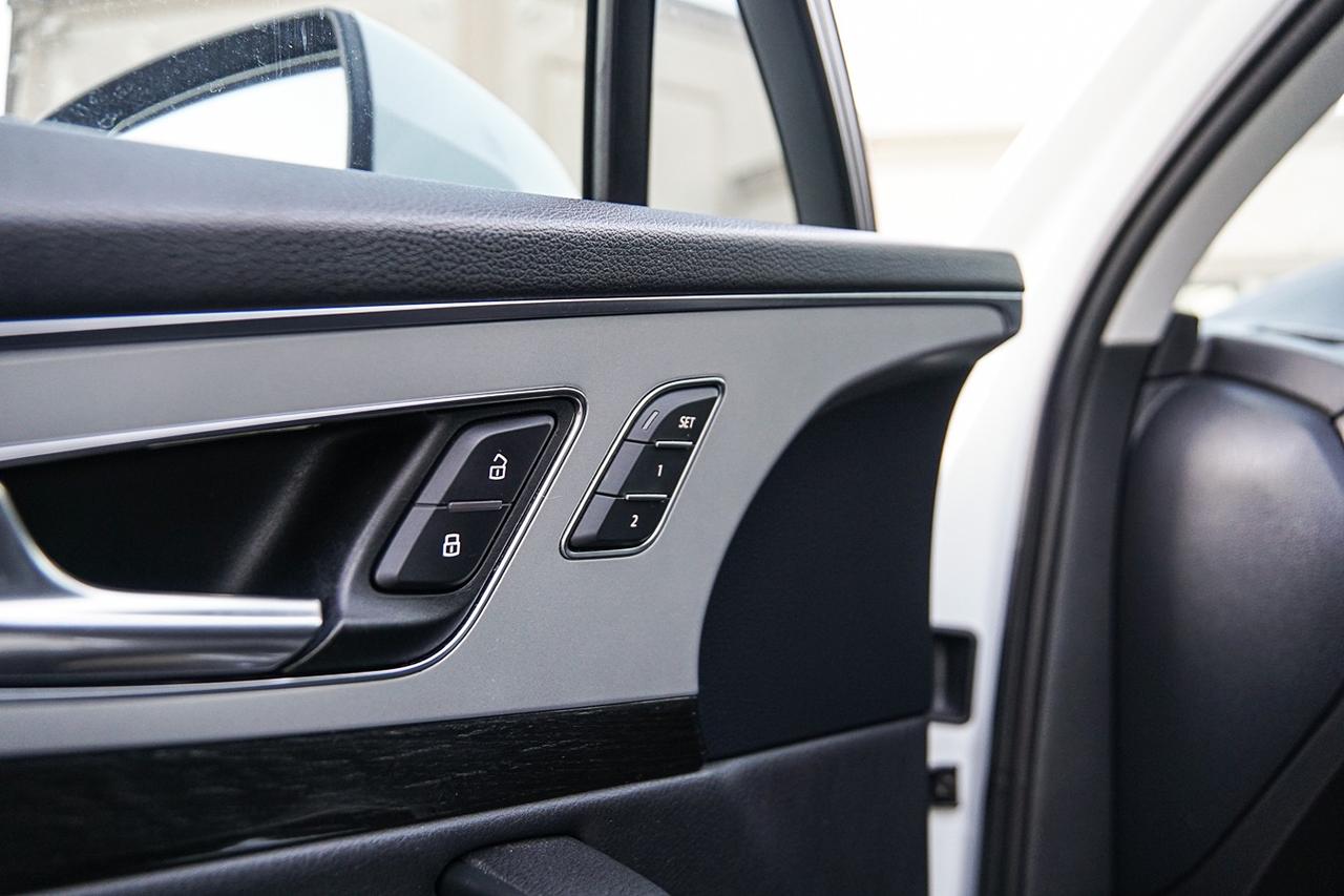 2019 Audi Q7 Komfort |QUATTRO|7 PASS|NAVI|PANO|HEATED SEATS Photo