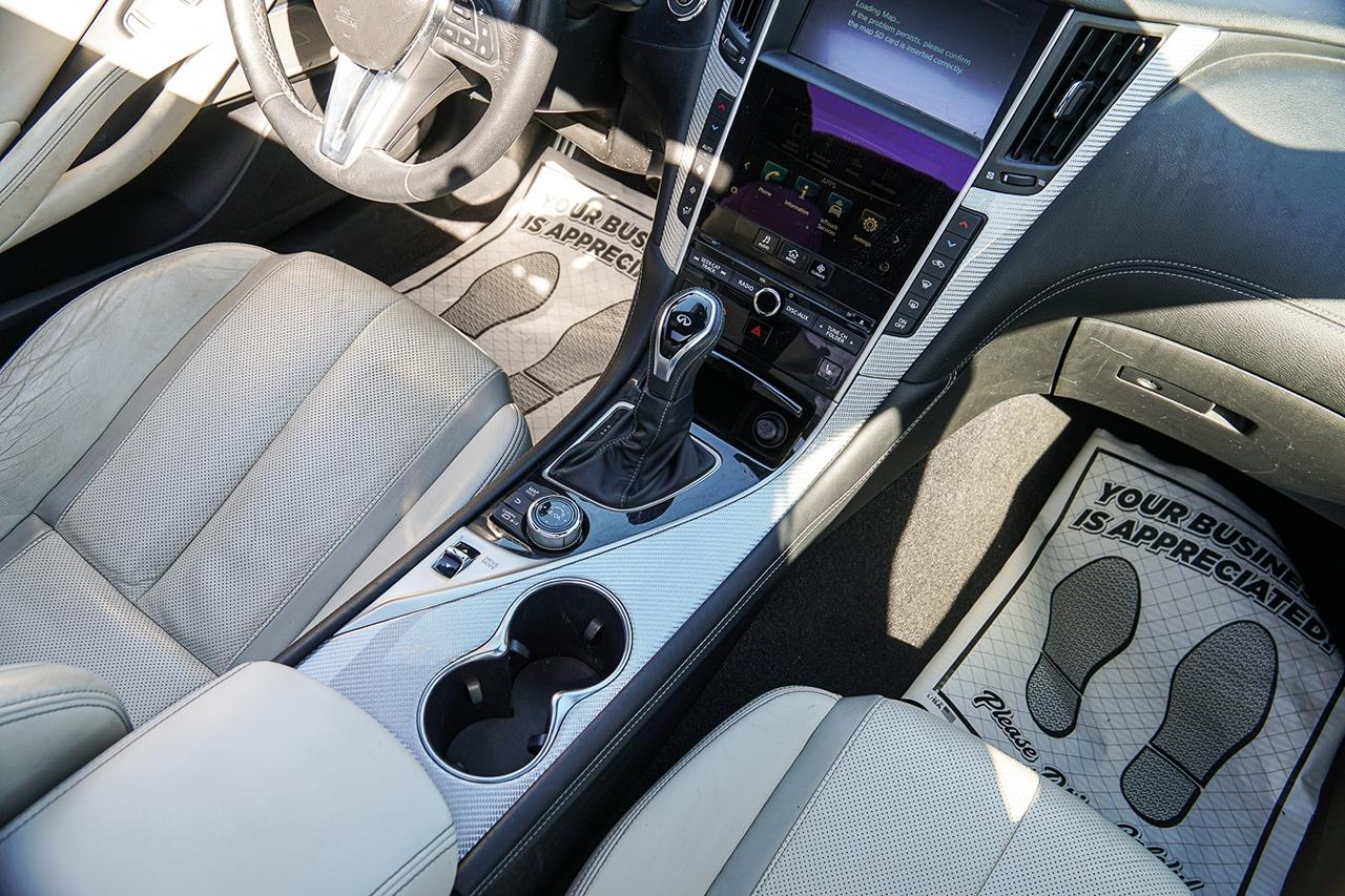 2017 Infiniti Q60 3.0t Red Sport 400 COUPE |NAVI|SUNROOF| Photo