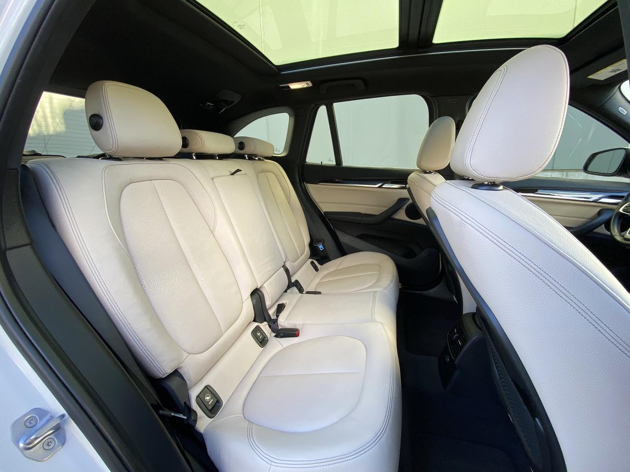 2016 BMW X1 xDRIVE28i-SPORT PKG-NAV-CAMERA-HUD-PANO ROOF Photo
