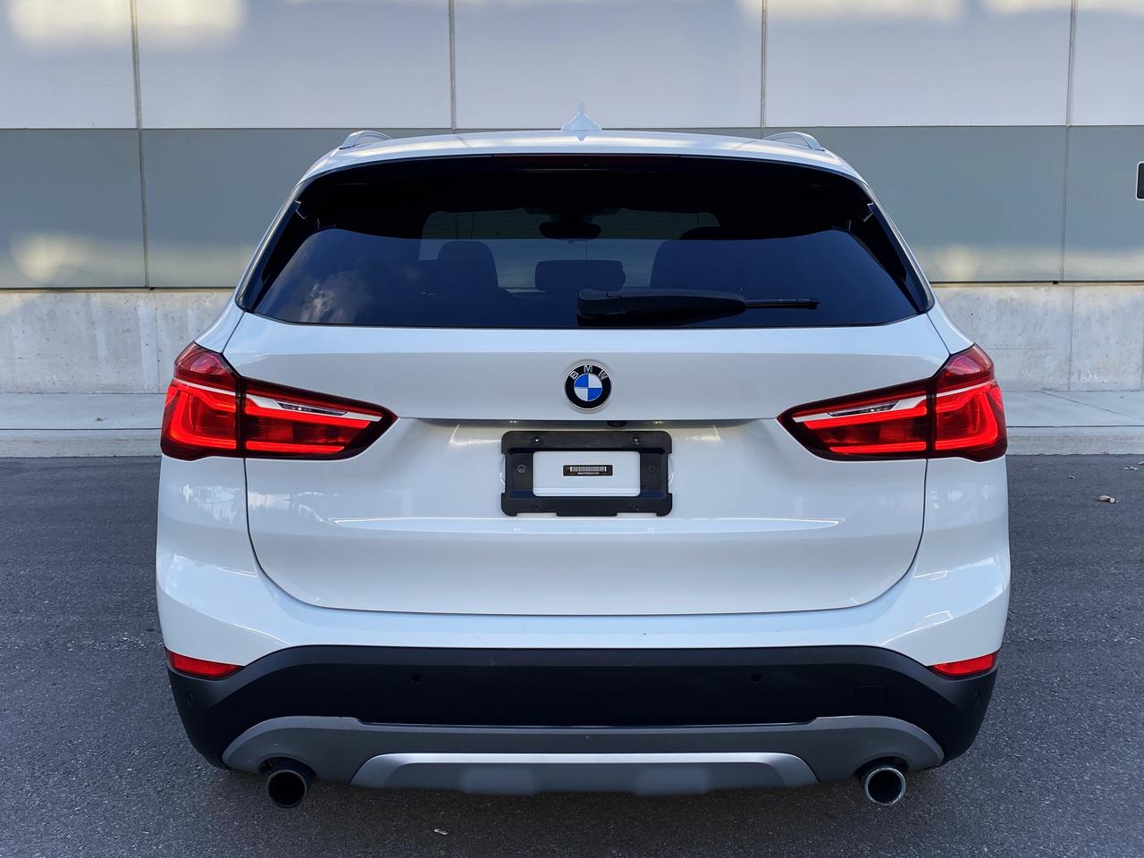 2016 BMW X1 xDRIVE28i-SPORT PKG-NAV-CAMERA-HUD-PANO ROOF Photo