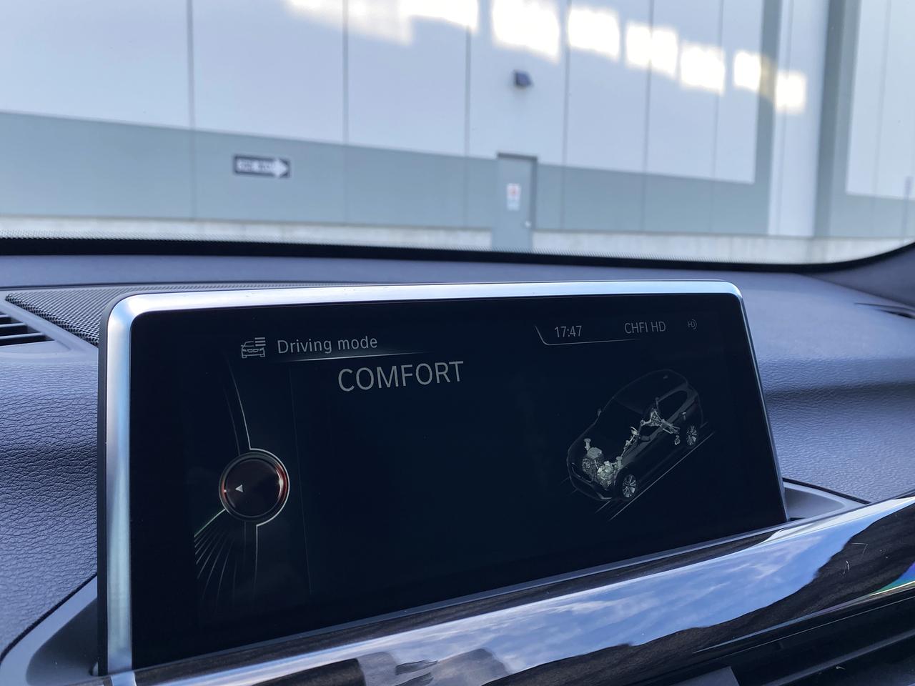 2016 BMW X1 xDRIVE28i-SPORT PKG-NAV-CAMERA-HUD-PANO ROOF Photo